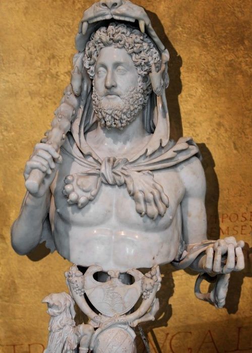 Коммод Коммод