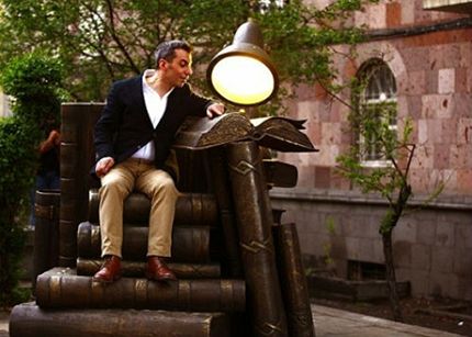reading-monuments